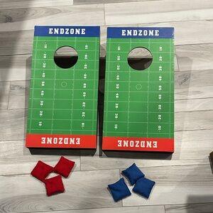 End Zone Tabletop Beanbag toss game